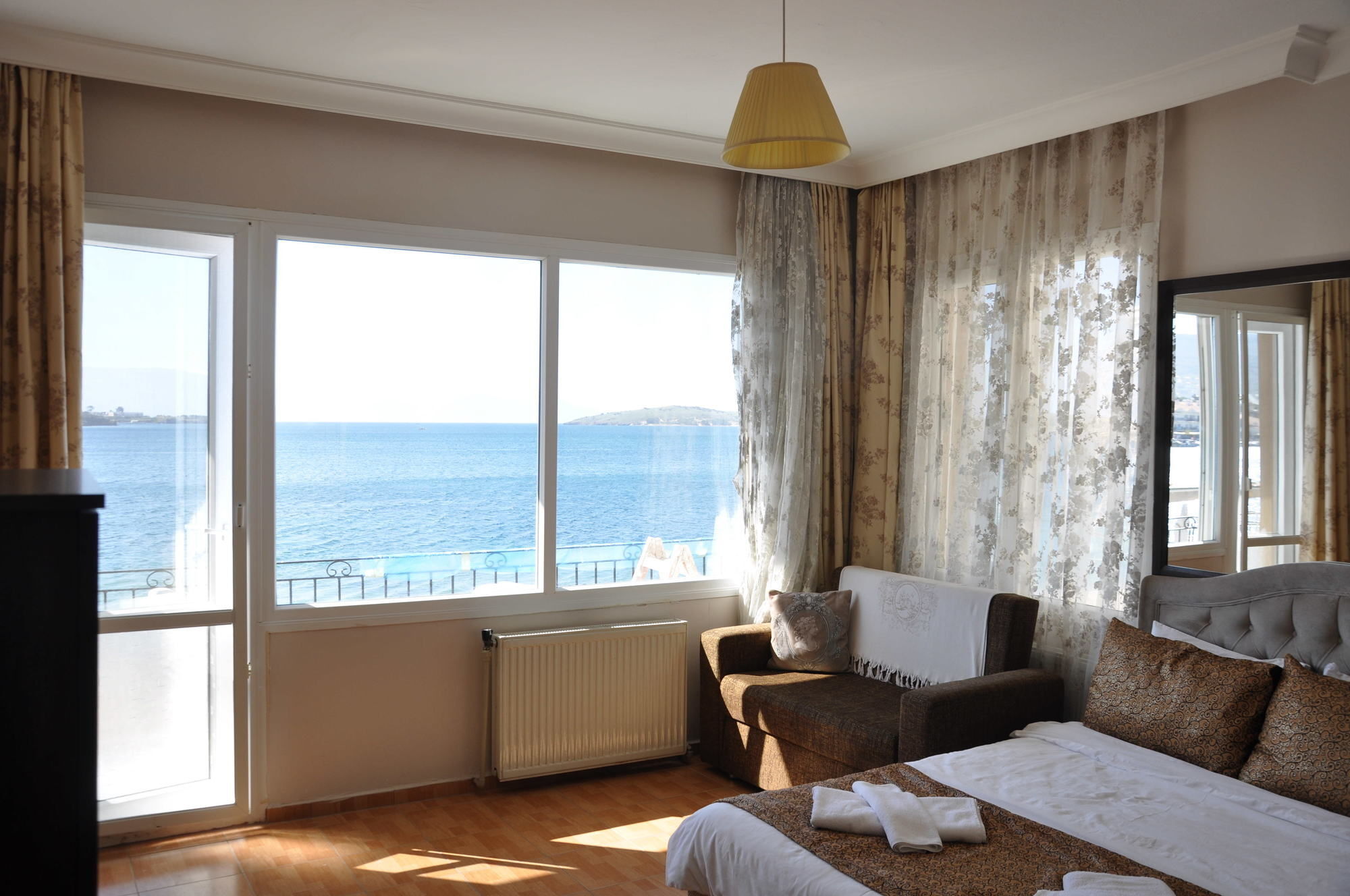 Foca Kumsal Hotel 외부 사진